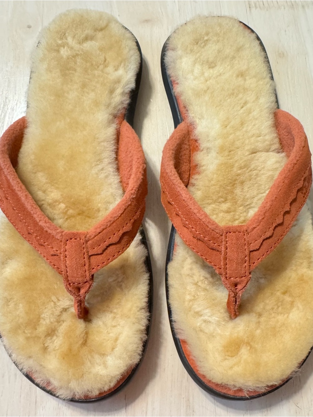 LL Bean Wicked Good Shearling Flip Flops Women's Size 8 Medium